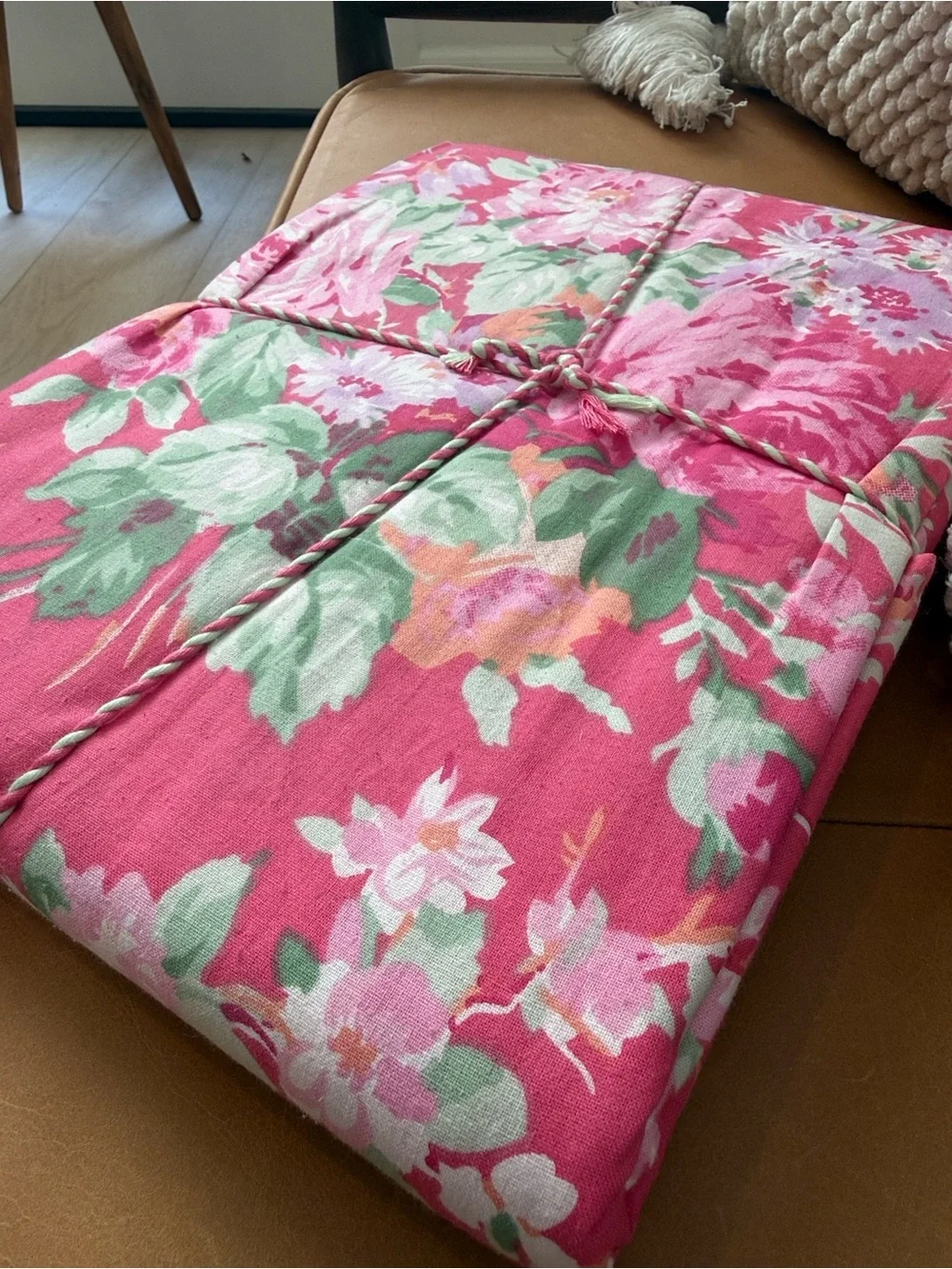 April Cornell cottage rose pink rose table cover tablecloth round 90”